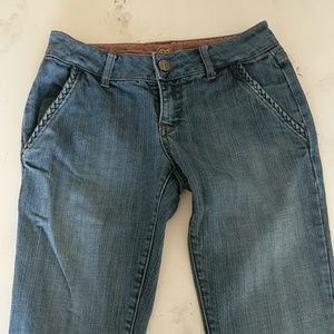 PRICE REDUCED!! Miss Me jeans! 👖